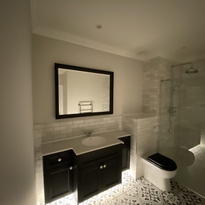 modern monochrome bathroom remodel in reigate surrey