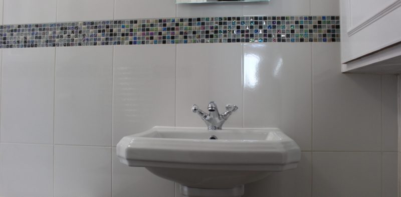 pedestal sink and backlit L.E.D mirror family bathroom renovation south wimbledon